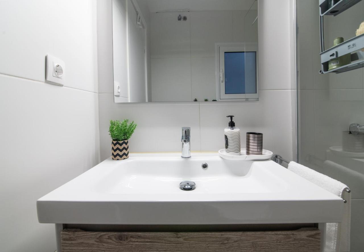 Spa Diamond, 71 Sqm, Private Whirlpool Atenas Exterior foto